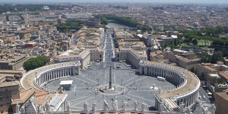 Vaticano, Itália