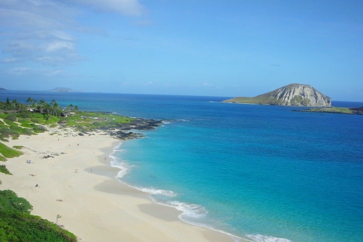 Hawaii azure blue sea