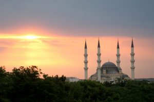 Ertugrul_Gazi_Mosque_in_Ashgabat,_Turkmenistan