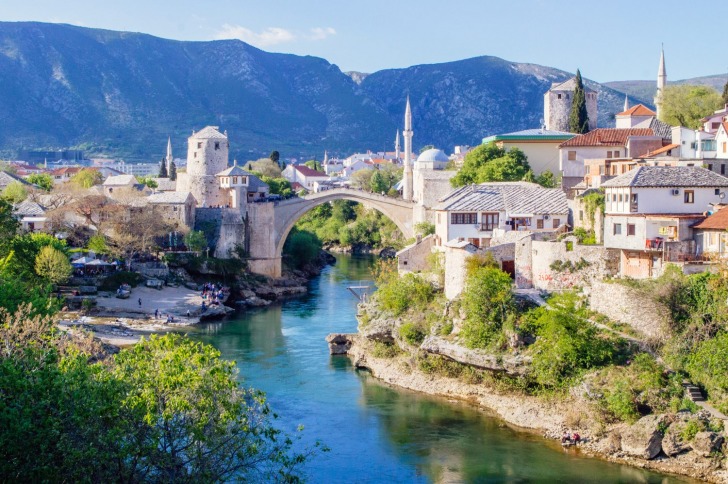 is bosnia safe for travel
