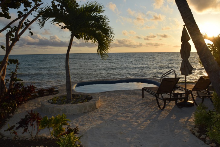 A small pool at the beach