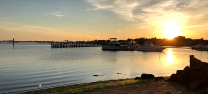 Clinton Town Beach