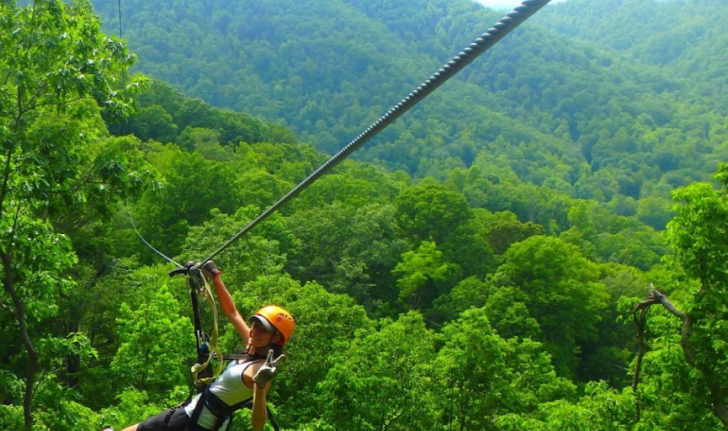 Gorge Zipline Canopy Adventure