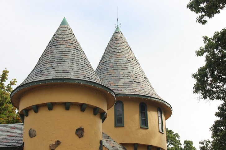 The Curwood Castle