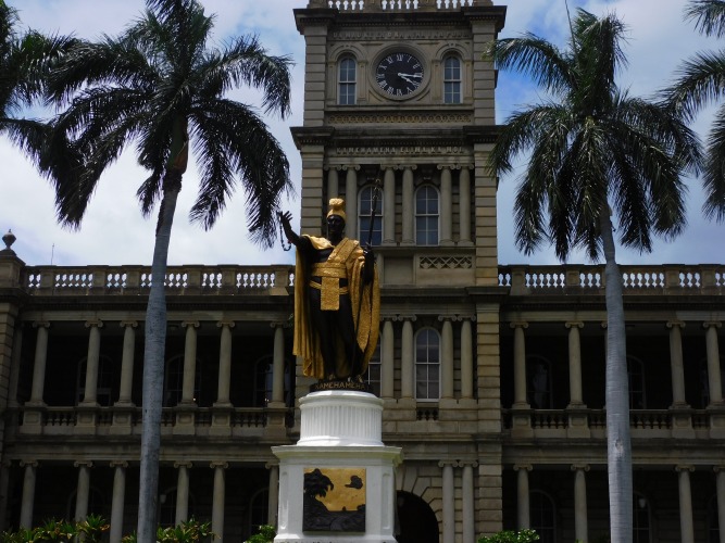 Iolani Palace