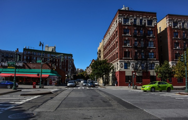 Harlem brownwstone buildings