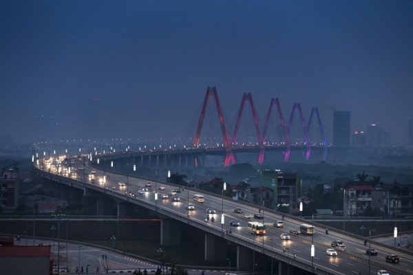 Traffic on the bridge