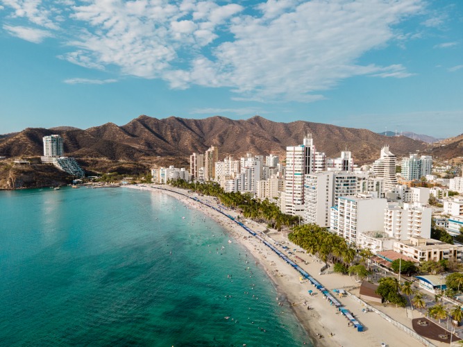 Playa Rodadero Beach