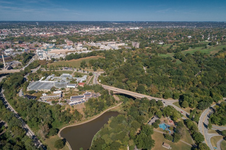 Phipp's Conservatory and Botanical Gardens