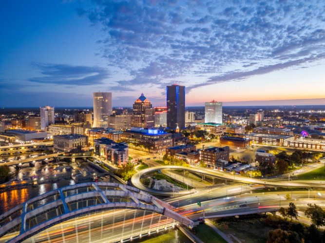 Rochester, New York, USA cityscape on the Genesee River