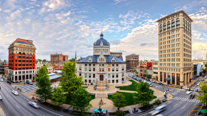 Lexington, Kentucky, USA Downtown City Skyline