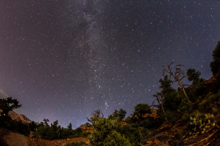 Nighttime UFO And Stargazing Tour