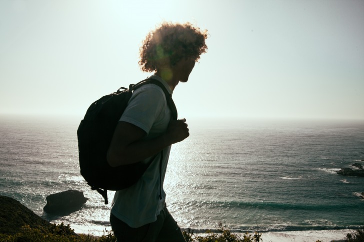 Curly backpacker