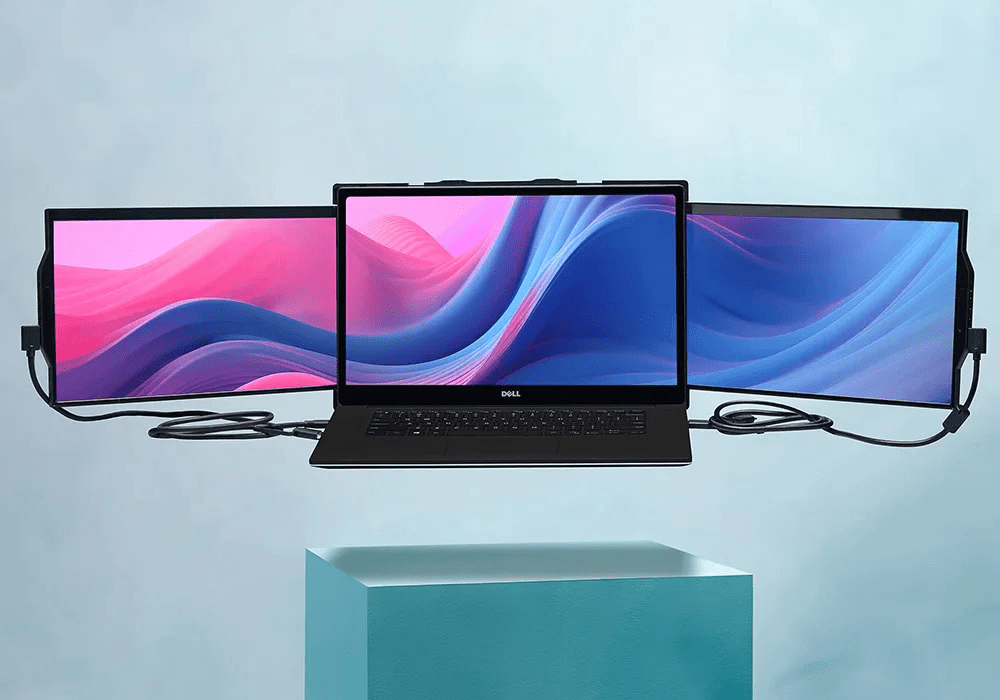 featured laptop with 3 monitors