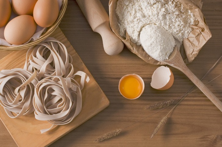 Pasta, eggs and flour