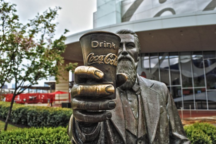 Coca Cola Museum sculpture