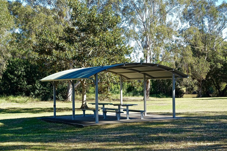 Picnic shelter