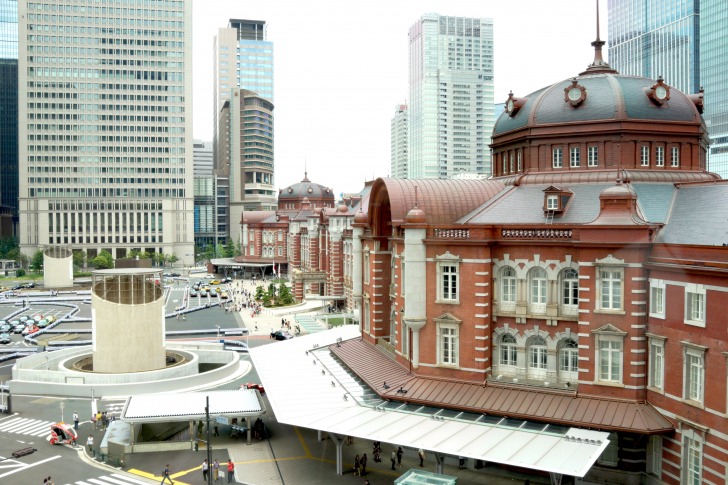 Tokyo station