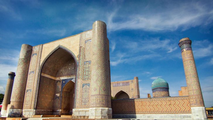 is uzbekistan safe to visit
