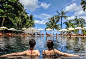 Tips for Avid Travelers to Avoid Getting Into Trouble